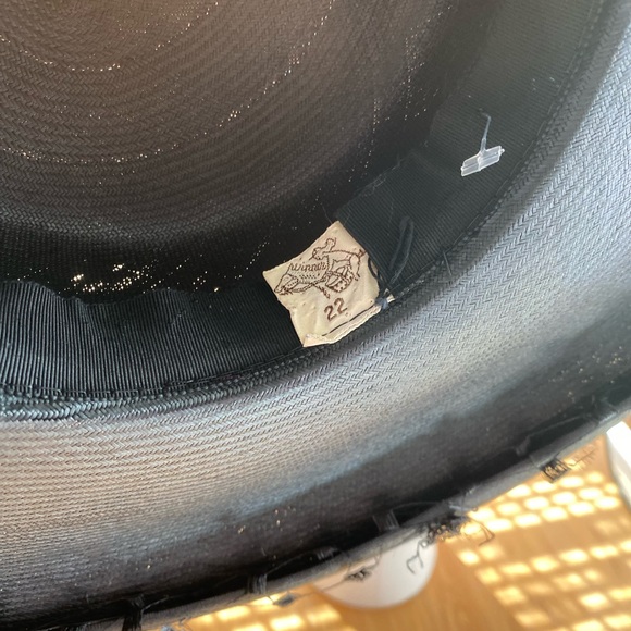 Vintage black hatinator - Picture 3 of 5